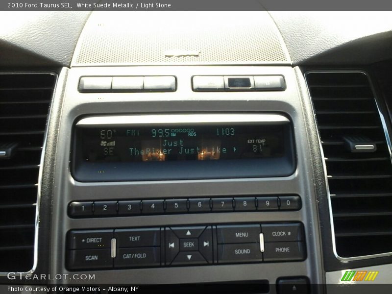 White Suede Metallic / Light Stone 2010 Ford Taurus SEL