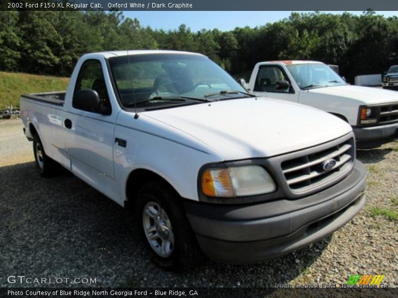 Front 3/4 View of 2002 F150 XL Regular Cab