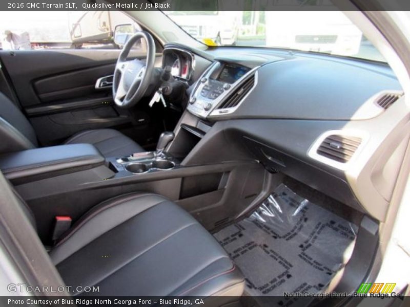 Quicksilver Metallic / Jet Black 2016 GMC Terrain SLT