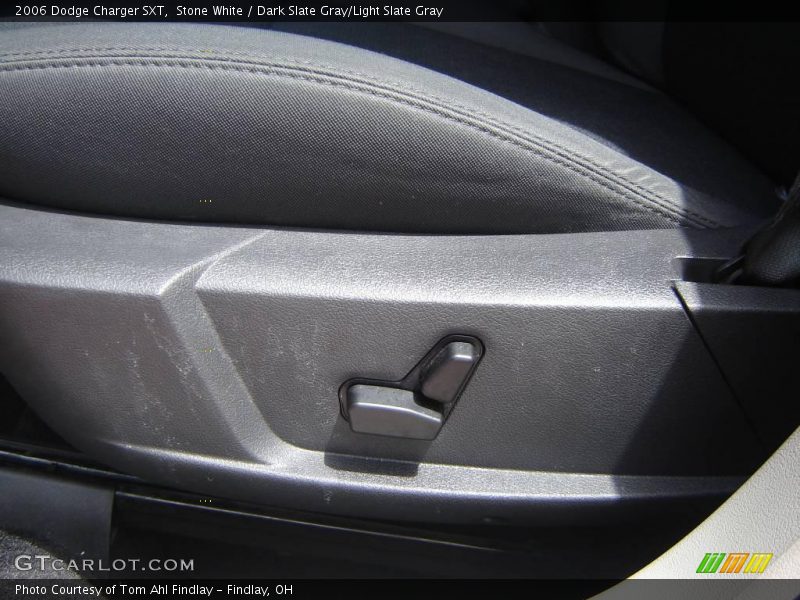 Stone White / Dark Slate Gray/Light Slate Gray 2006 Dodge Charger SXT