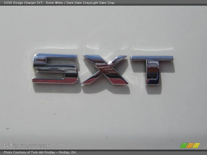 Stone White / Dark Slate Gray/Light Slate Gray 2006 Dodge Charger SXT