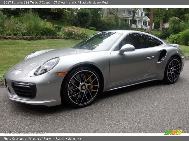 Front 3/4 View of 2017 911 Turbo S Coupe