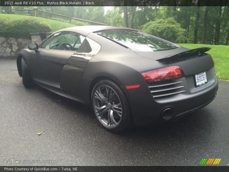 Mythos Black Metallic / Black 2015 Audi R8 V10 Plus