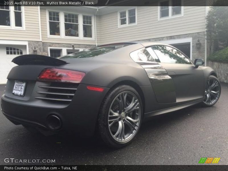 Mythos Black Metallic / Black 2015 Audi R8 V10 Plus