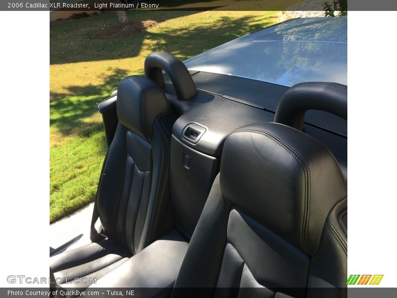 Light Platinum / Ebony 2006 Cadillac XLR Roadster