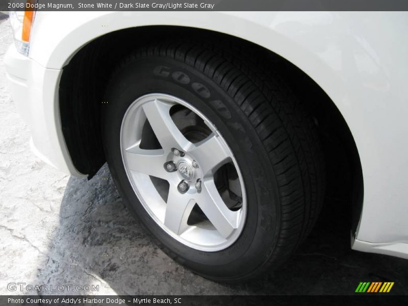 Stone White / Dark Slate Gray/Light Slate Gray 2008 Dodge Magnum