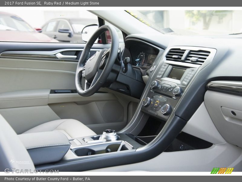 Ruby Red / Medium Light Stone 2017 Ford Fusion SE