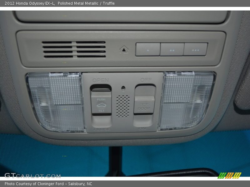 Polished Metal Metallic / Truffle 2012 Honda Odyssey EX-L