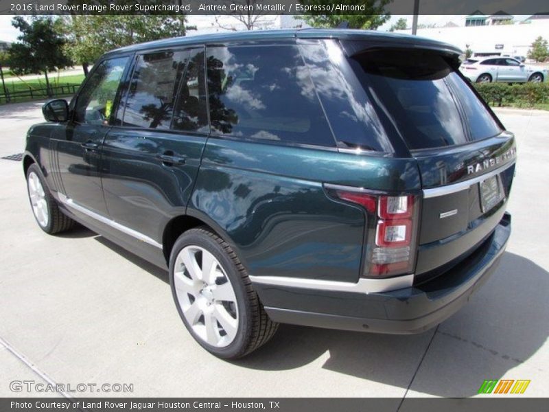 Aintree Green Metallic / Espresso/Almond 2016 Land Rover Range Rover Supercharged