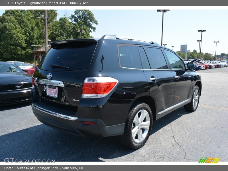 Black / Ash 2012 Toyota Highlander Limited 4WD