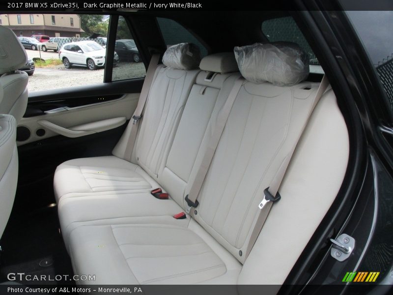 Rear Seat of 2017 X5 xDrive35i