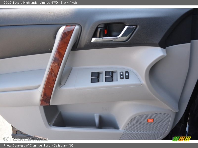 Black / Ash 2012 Toyota Highlander Limited 4WD
