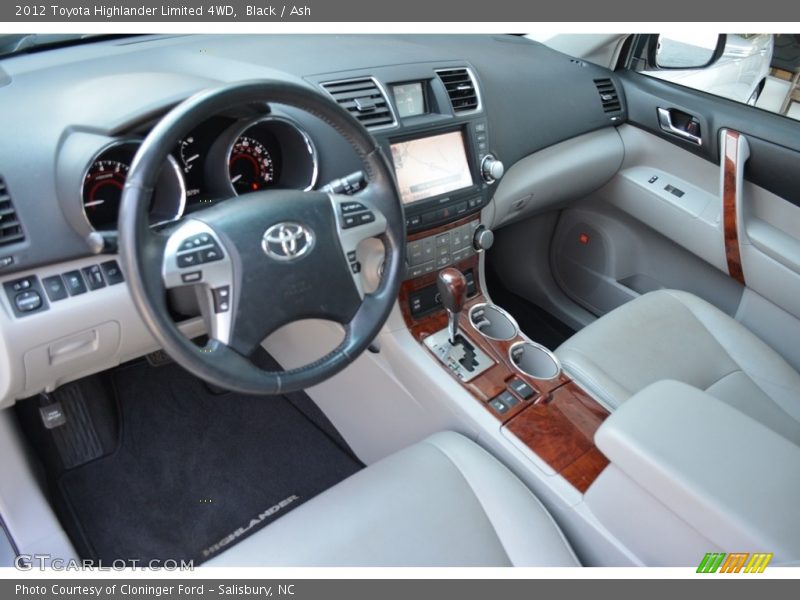Black / Ash 2012 Toyota Highlander Limited 4WD