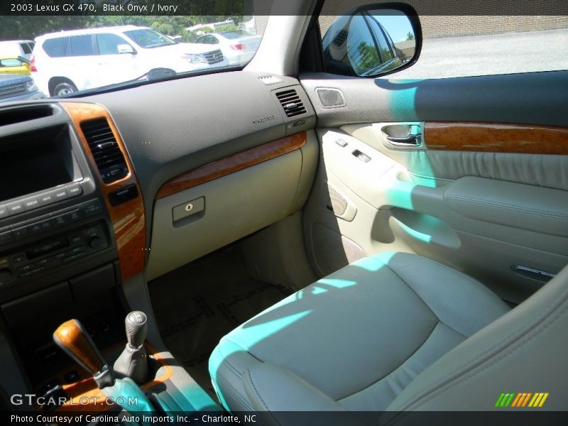 Black Onyx / Ivory 2003 Lexus GX 470