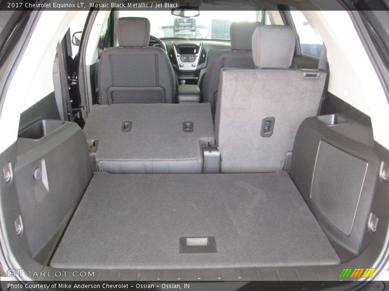Mosaic Black Metallic / Jet Black 2017 Chevrolet Equinox LT