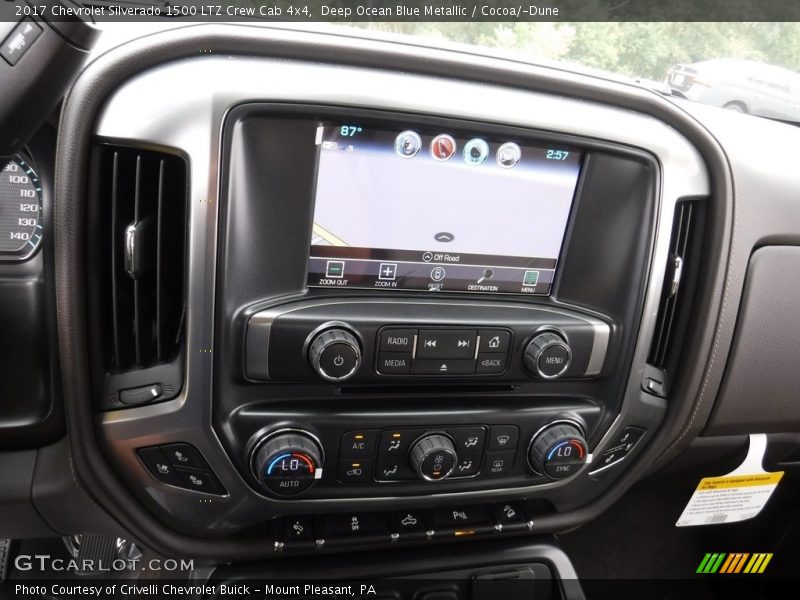 Controls of 2017 Silverado 1500 LTZ Crew Cab 4x4