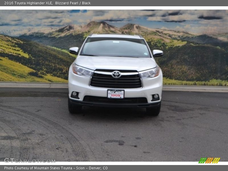 Blizzard Pearl / Black 2016 Toyota Highlander XLE