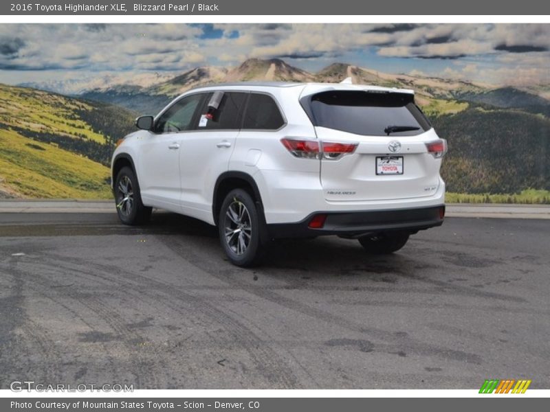 Blizzard Pearl / Black 2016 Toyota Highlander XLE