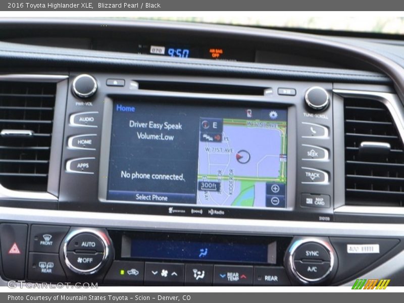 Blizzard Pearl / Black 2016 Toyota Highlander XLE