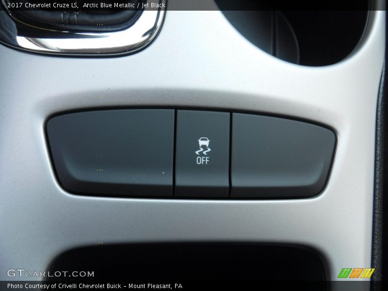 Arctic Blue Metallic / Jet Black 2017 Chevrolet Cruze LS