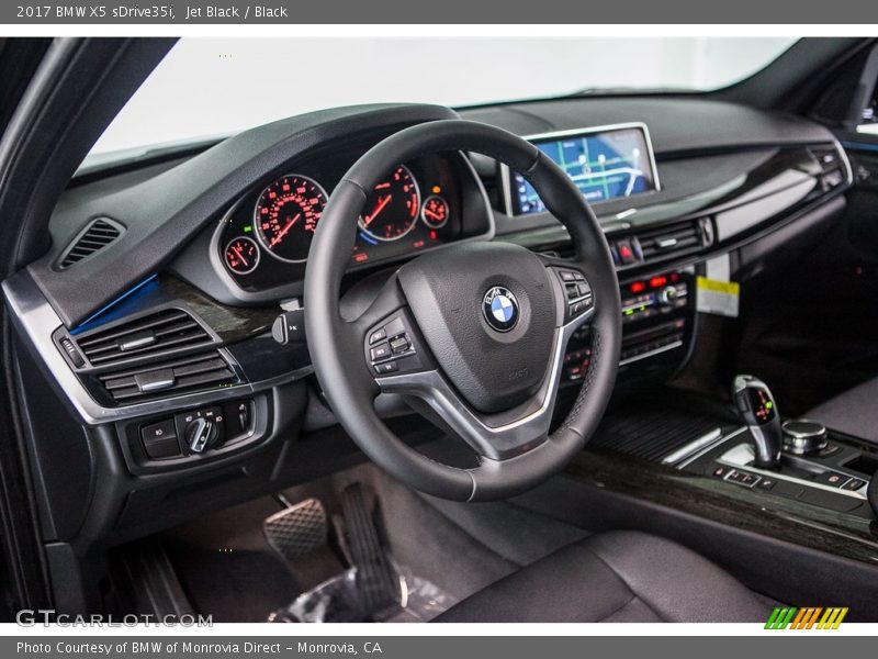 Jet Black / Black 2017 BMW X5 sDrive35i