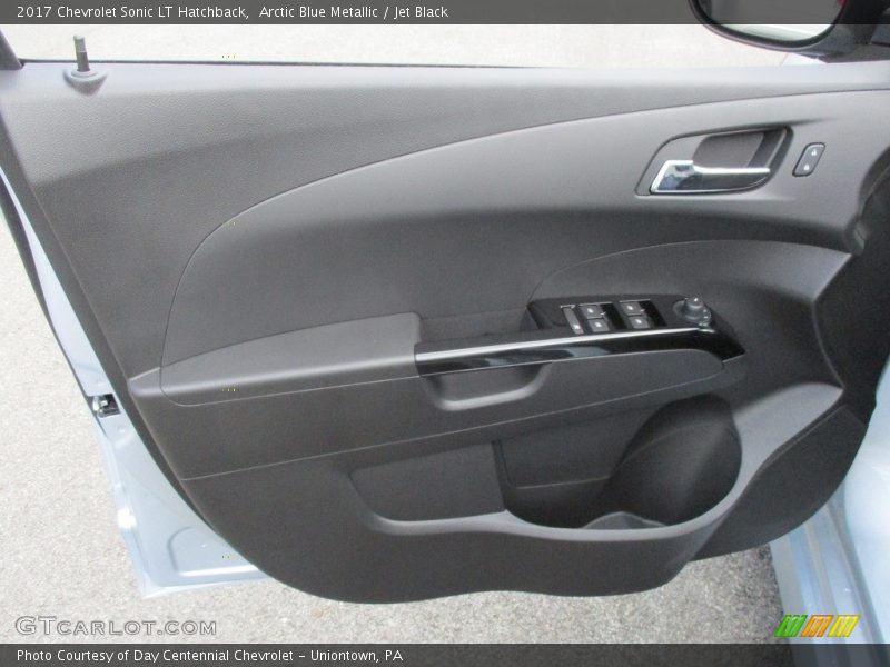 Arctic Blue Metallic / Jet Black 2017 Chevrolet Sonic LT Hatchback