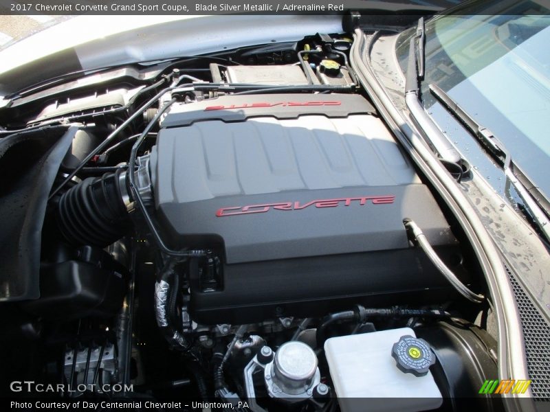 Blade Silver Metallic / Adrenaline Red 2017 Chevrolet Corvette Grand Sport Coupe