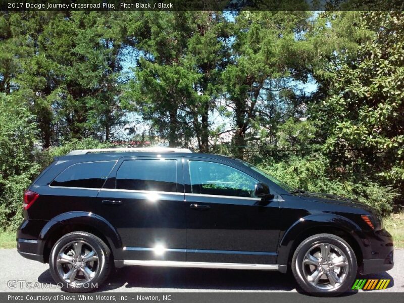 Pitch Black / Black 2017 Dodge Journey Crossroad Plus