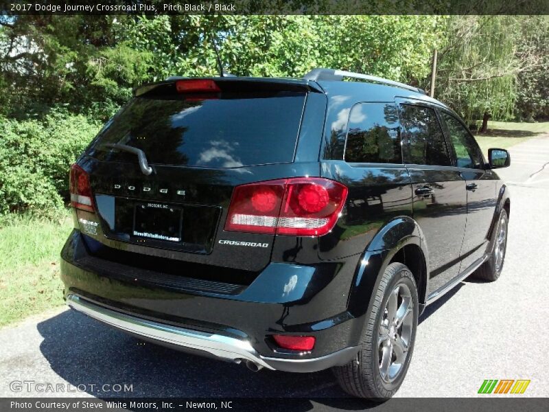 Pitch Black / Black 2017 Dodge Journey Crossroad Plus