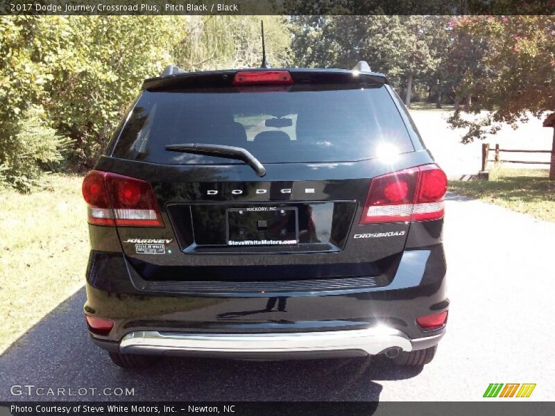 Pitch Black / Black 2017 Dodge Journey Crossroad Plus