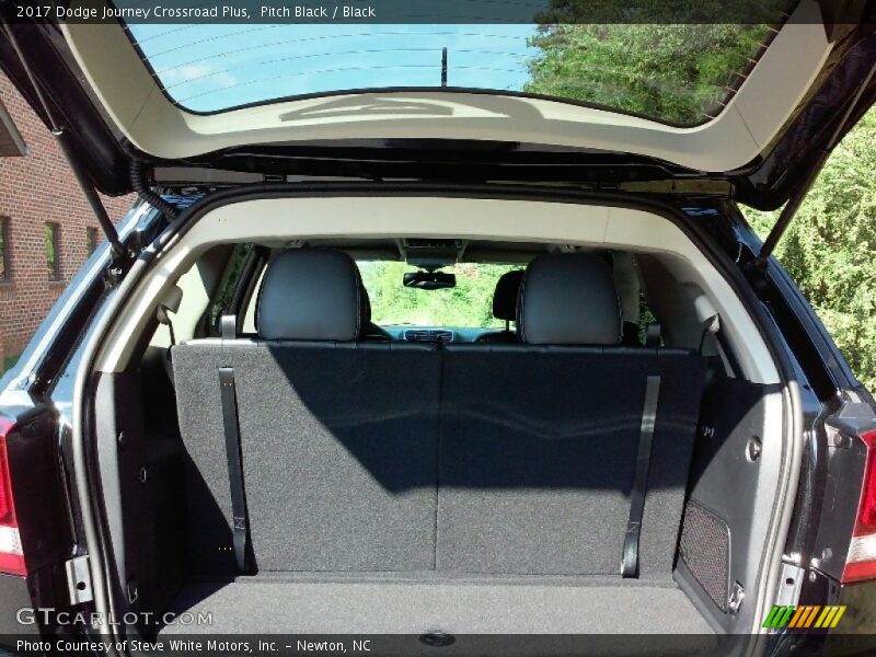 Pitch Black / Black 2017 Dodge Journey Crossroad Plus