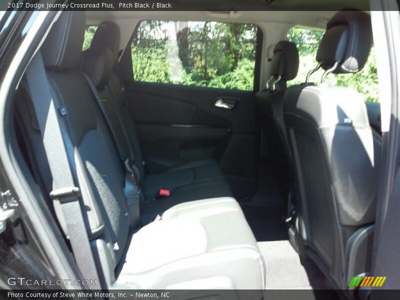 Pitch Black / Black 2017 Dodge Journey Crossroad Plus