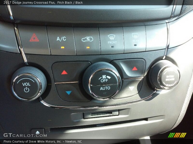 Pitch Black / Black 2017 Dodge Journey Crossroad Plus