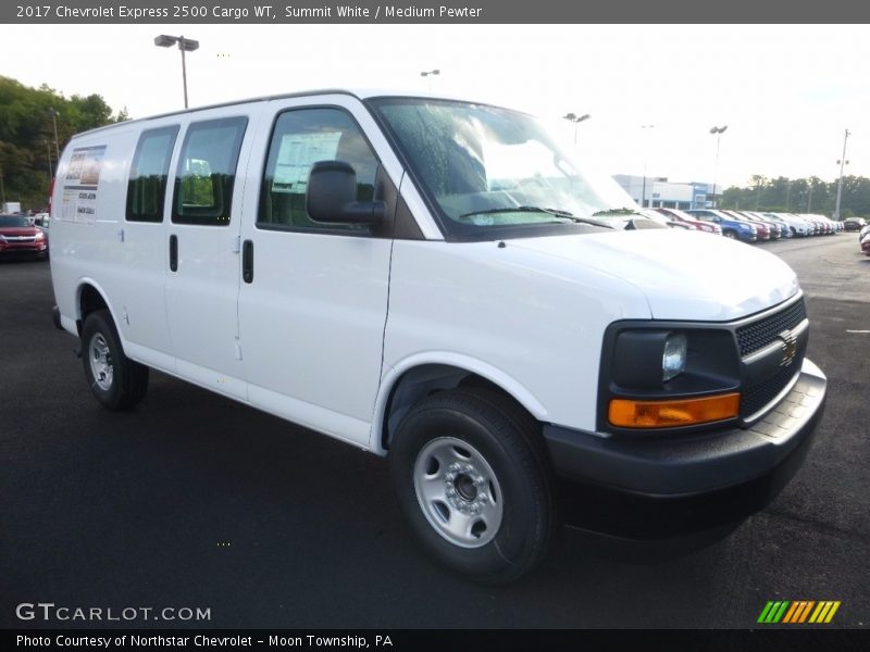 Summit White / Medium Pewter 2017 Chevrolet Express 2500 Cargo WT
