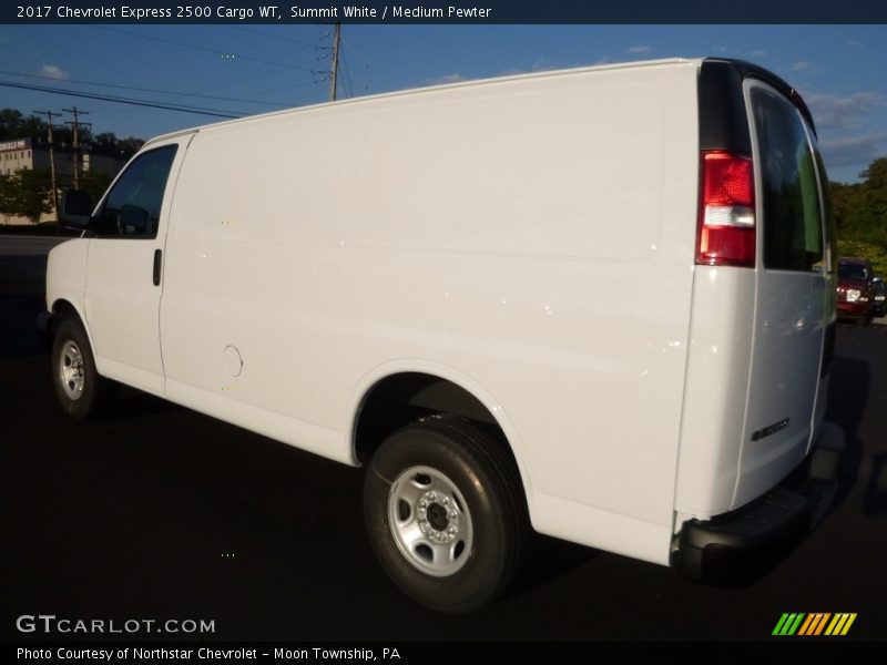 Summit White / Medium Pewter 2017 Chevrolet Express 2500 Cargo WT