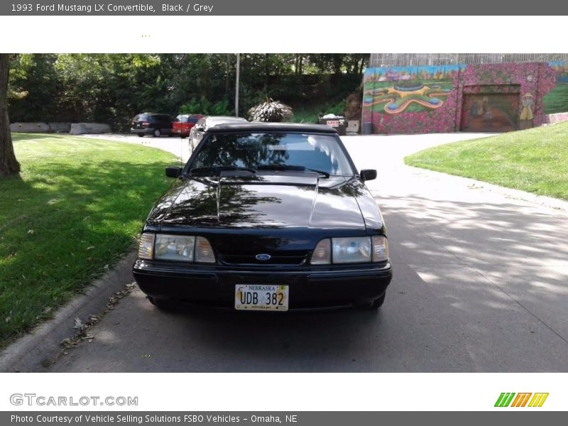 Black / Grey 1993 Ford Mustang LX Convertible