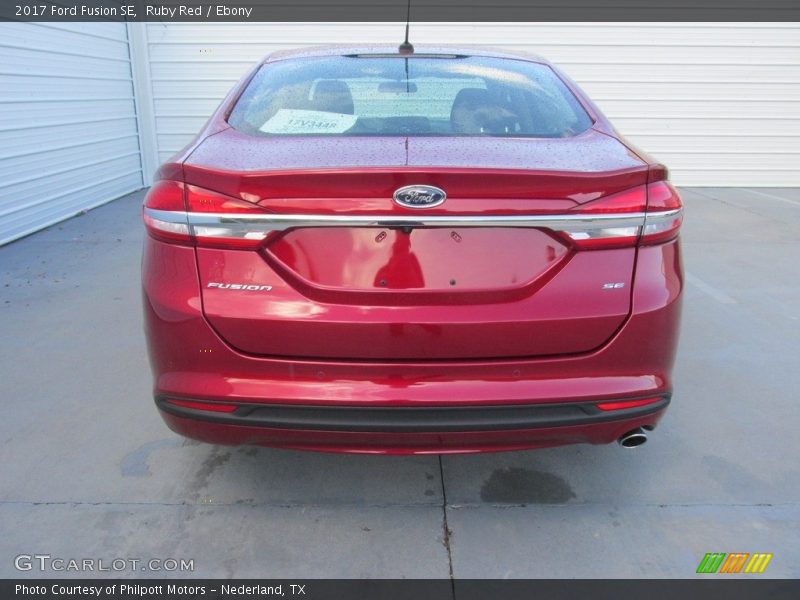 Ruby Red / Ebony 2017 Ford Fusion SE