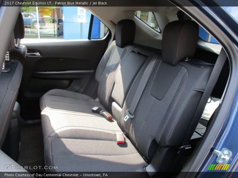 Patriot Blue Metallic / Jet Black 2017 Chevrolet Equinox LT