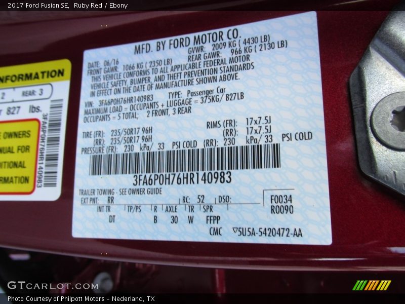 Ruby Red / Ebony 2017 Ford Fusion SE