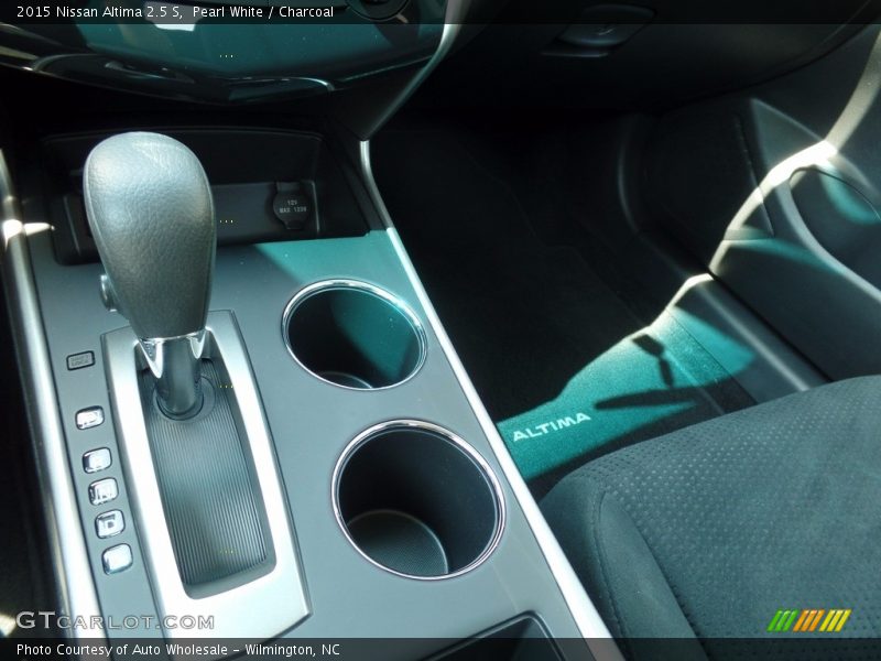 Pearl White / Charcoal 2015 Nissan Altima 2.5 S
