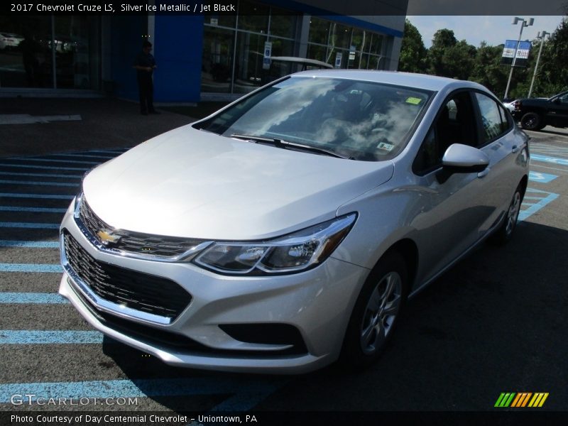 Silver Ice Metallic / Jet Black 2017 Chevrolet Cruze LS