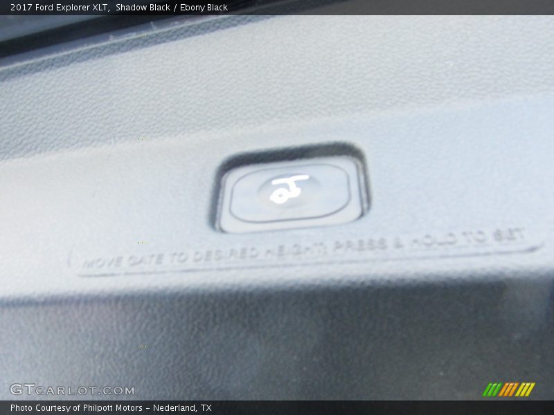 Shadow Black / Ebony Black 2017 Ford Explorer XLT
