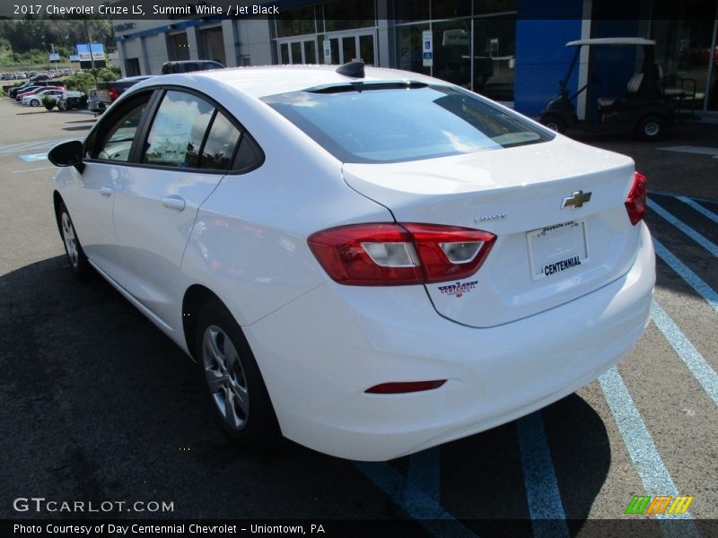 Summit White / Jet Black 2017 Chevrolet Cruze LS