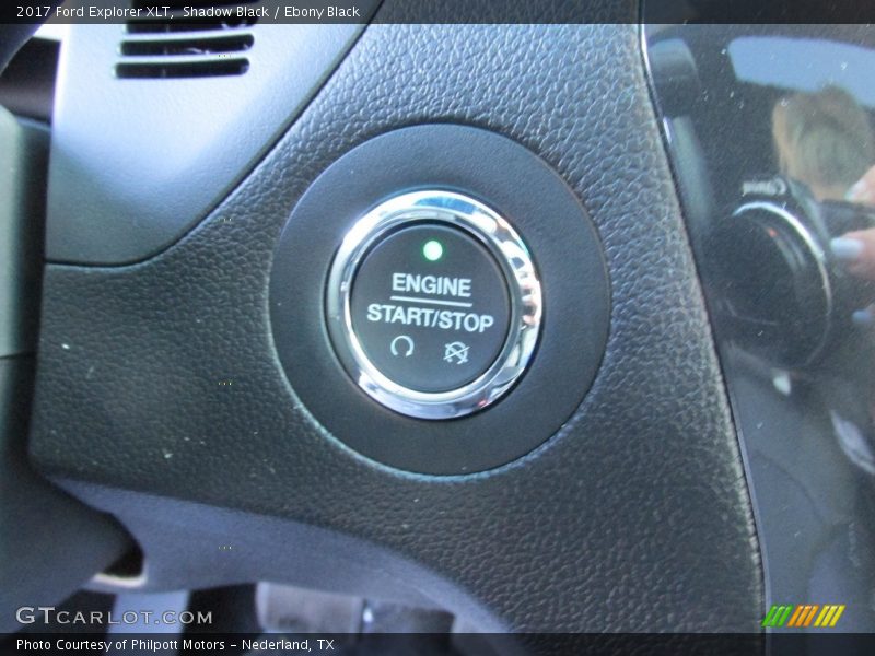 Shadow Black / Ebony Black 2017 Ford Explorer XLT