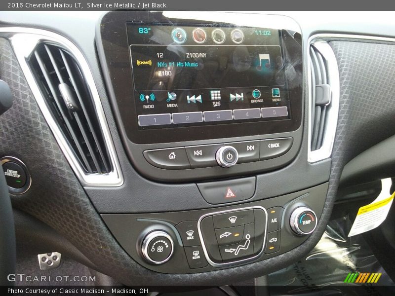 Silver Ice Metallic / Jet Black 2016 Chevrolet Malibu LT