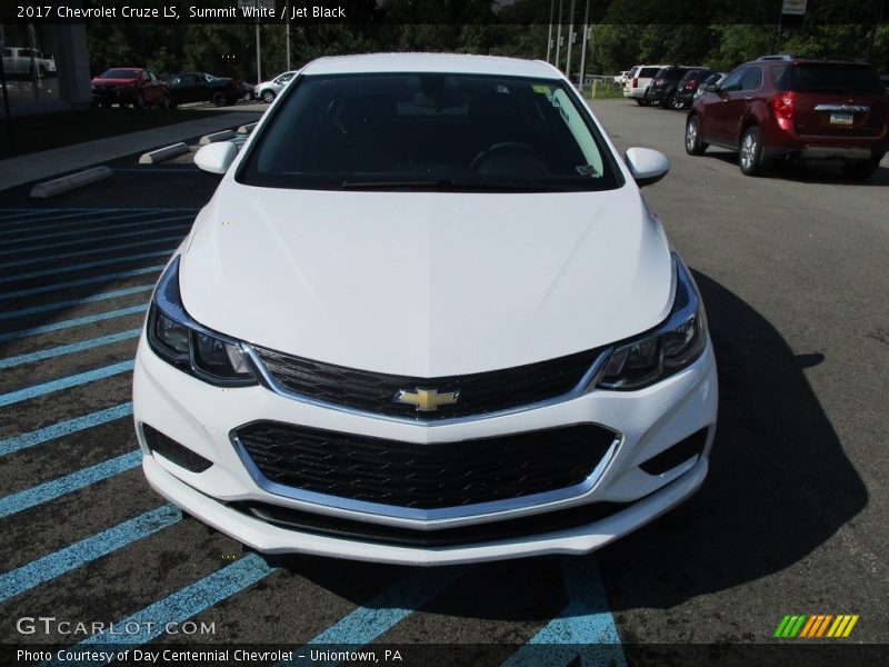 Summit White / Jet Black 2017 Chevrolet Cruze LS