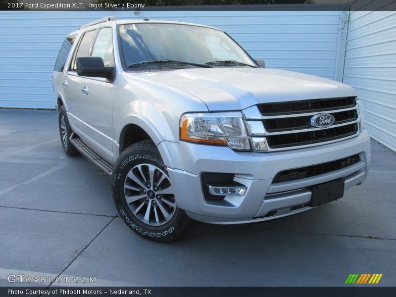 Ingot Silver / Ebony 2017 Ford Expedition XLT
