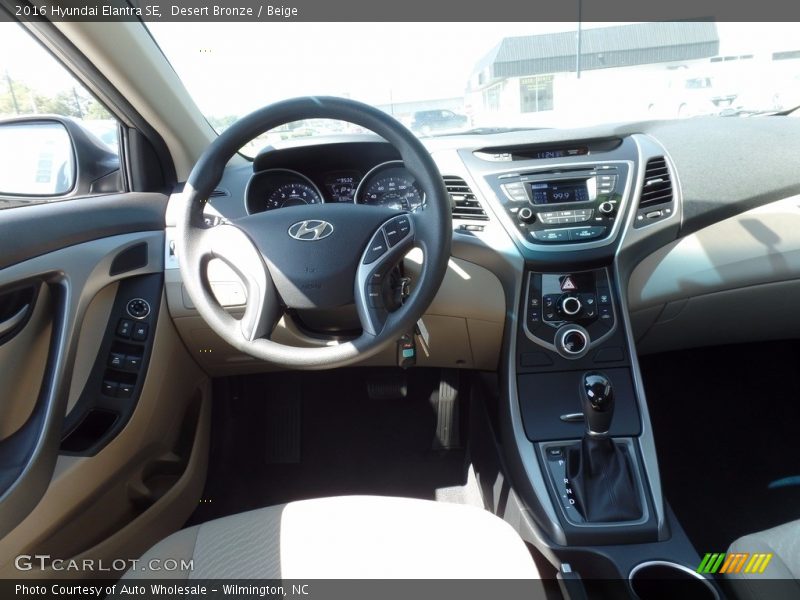 Desert Bronze / Beige 2016 Hyundai Elantra SE