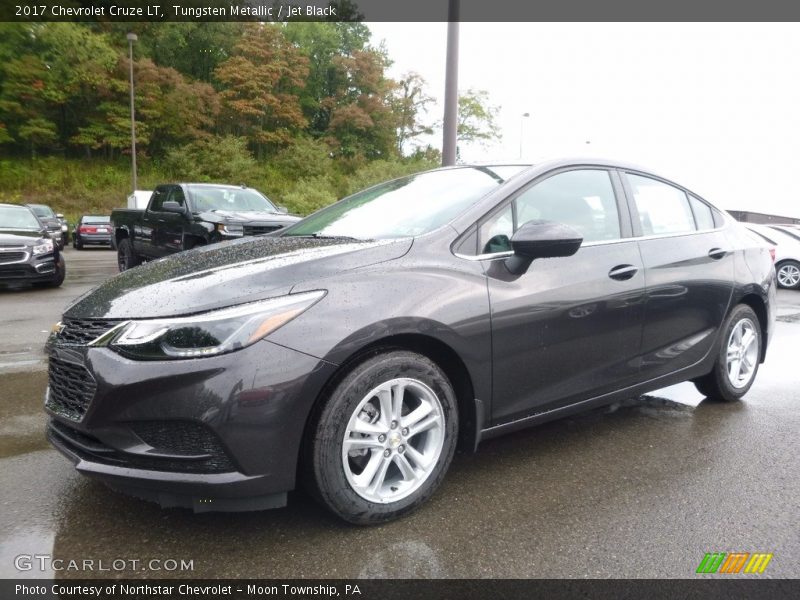 Tungsten Metallic / Jet Black 2017 Chevrolet Cruze LT