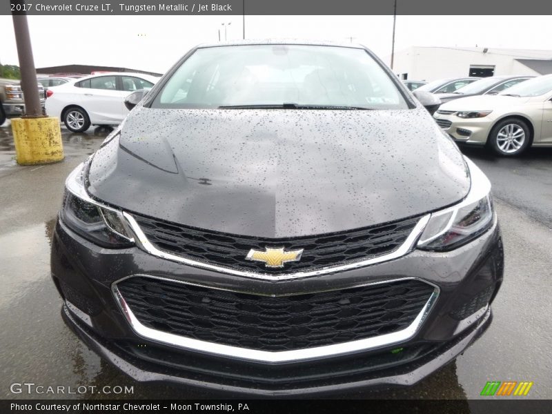Tungsten Metallic / Jet Black 2017 Chevrolet Cruze LT